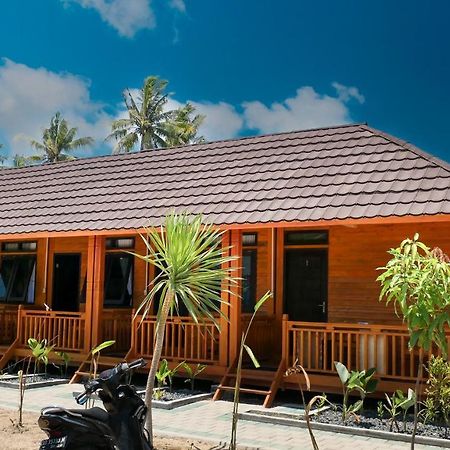 Mandalika Queen Hostel Kuta  Luaran gambar
